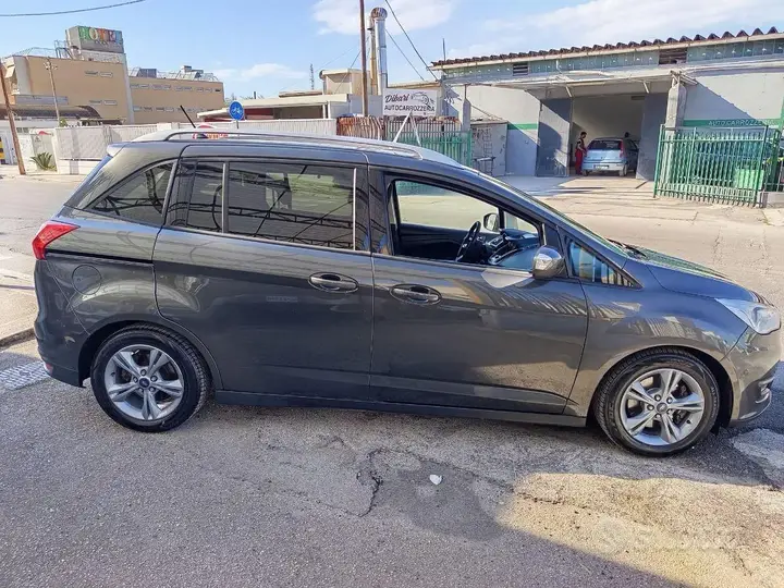 Ford C-Max 2018 photo 5
