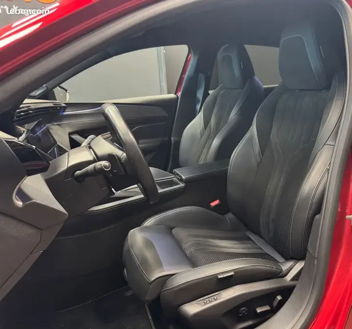 Peugeot 308 2022 photo 3