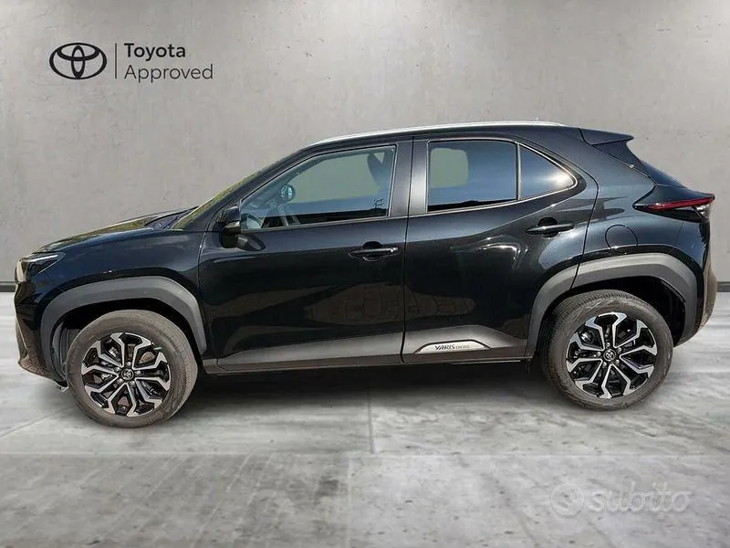 Toyota Yaris Cross 2022 photo 3