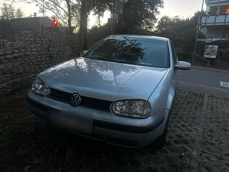 Volkswagen Golf 4