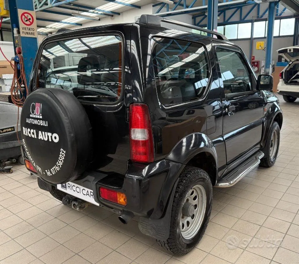 Suzuki Jimny 2007 photo 5