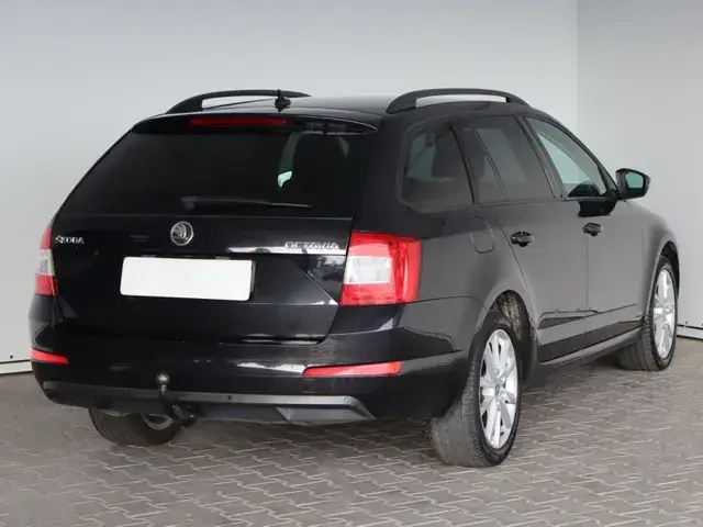 Skoda Octavia 2013 photo 4