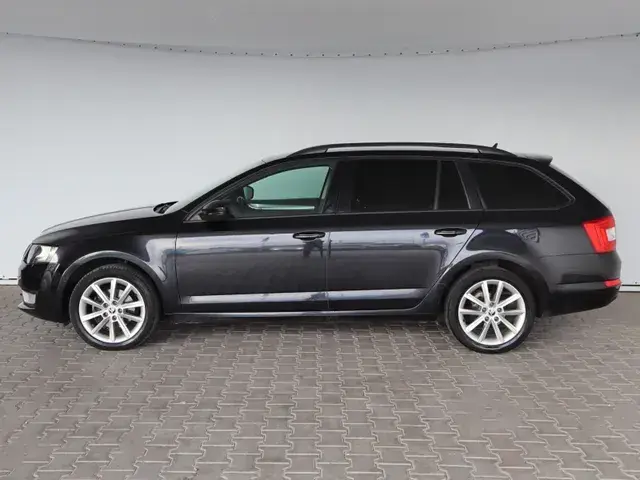 Skoda Octavia 2013 photo 2