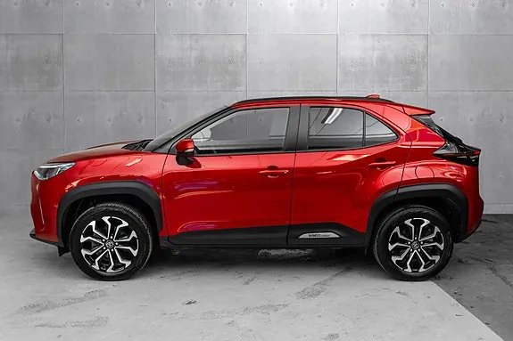 Toyota Yaris Cross 2023 photo 2