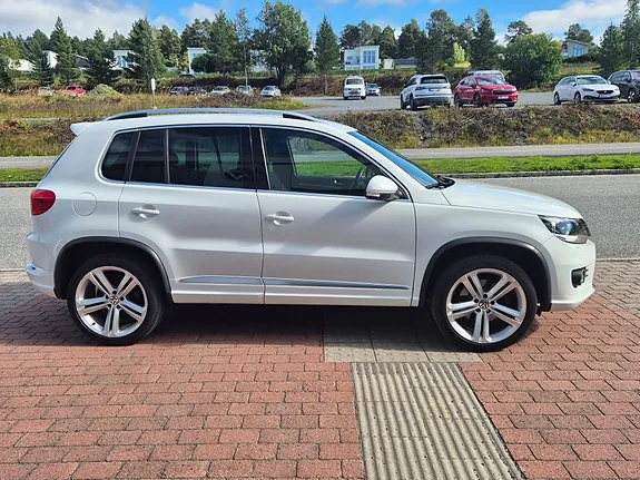 Volkswagen Tiguan 2015 photo 2