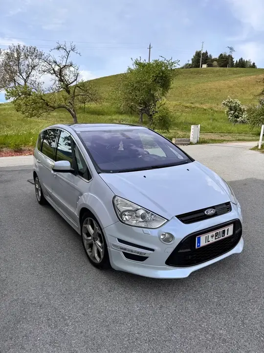 Ford S-Max 2011 photo 3