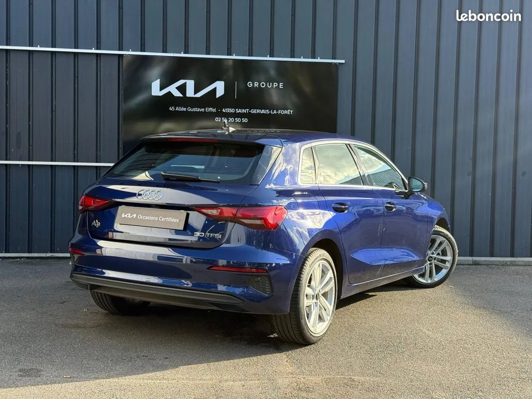 Audi A3 2023 photo 2
