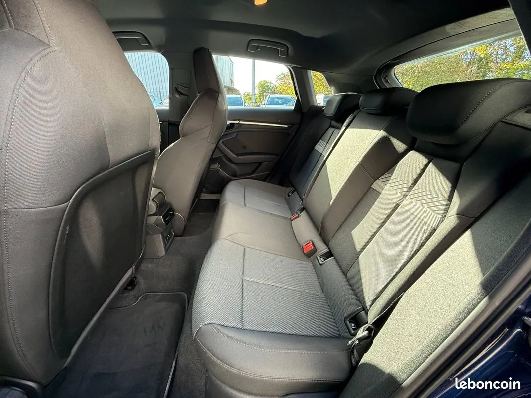 Audi A3 2023 photo 4