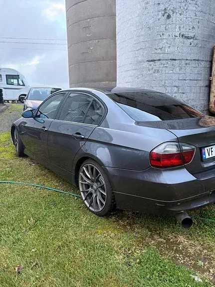 BMW 318D 2007 photo 5