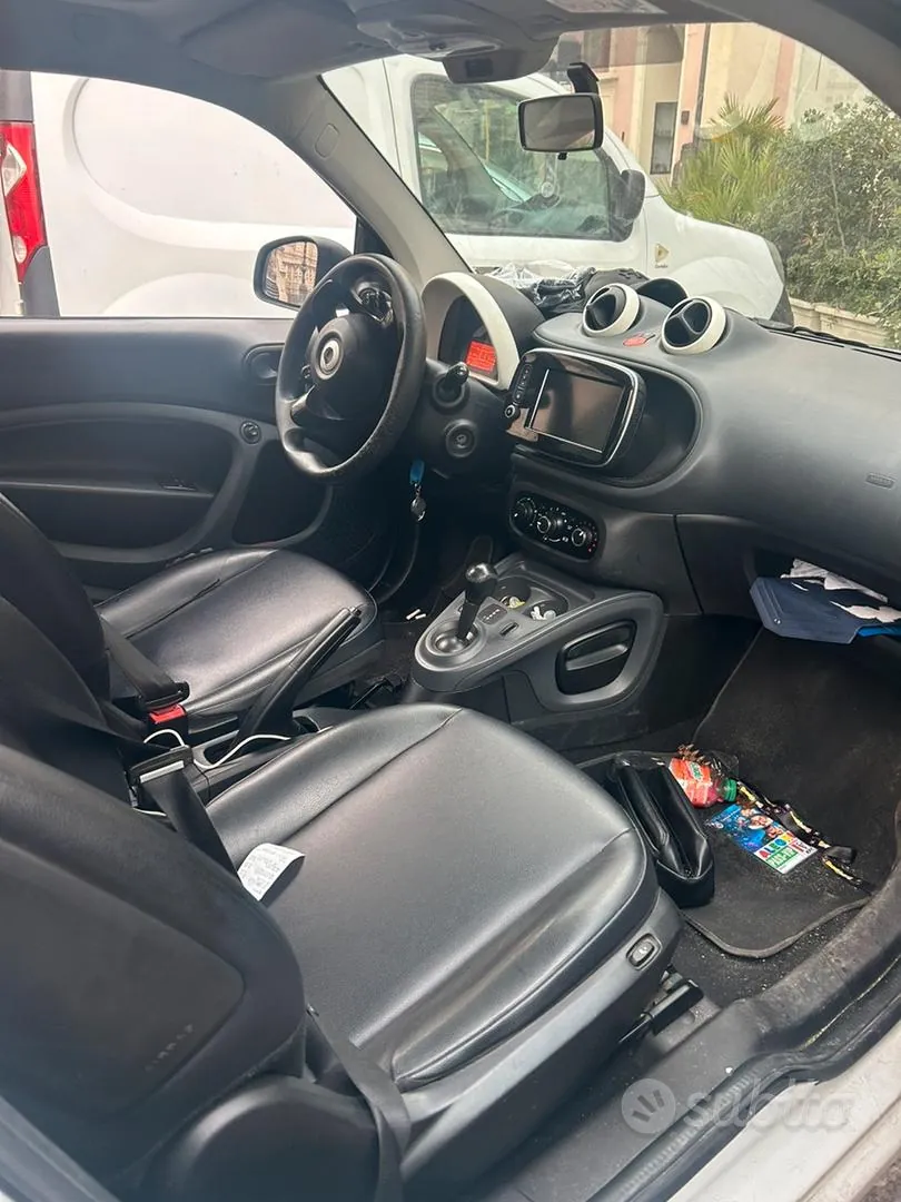 Smart Fortwo 2016 photo 2