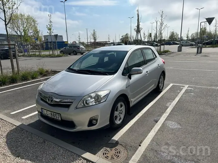 Toyota Auris