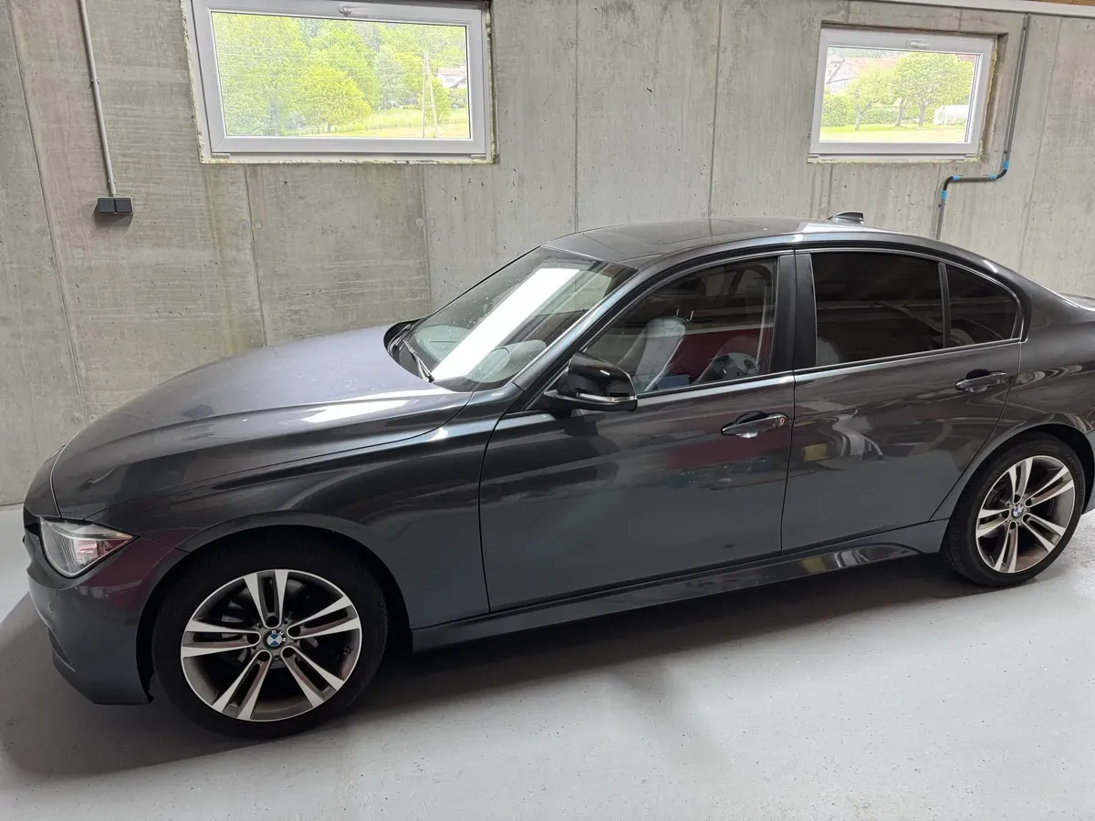 BMW 3 Series 2014 photo 3
