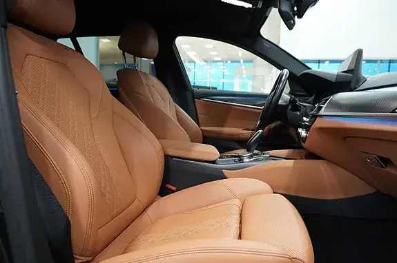 BMW 530E 2024 photo 4