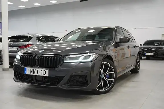 BMW 530E