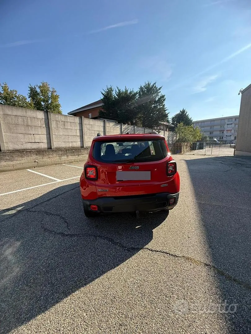 Jeep Renegade 2015 photo 2