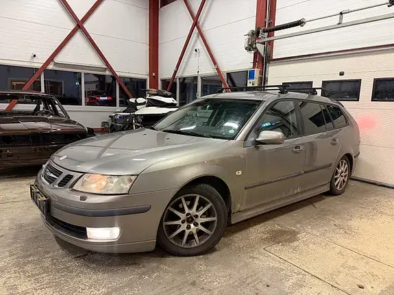Saab 9-3 2005 photo 2