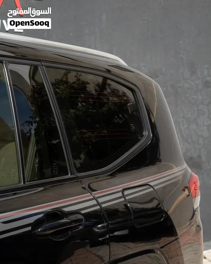 Toyota Land Cruiser Gxr 2022 photo 2