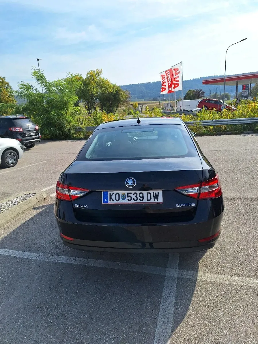 Skoda Superb 2016 photo 3