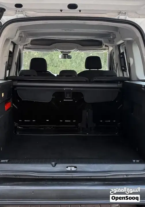 Peugeot Partner 2022 photo 3