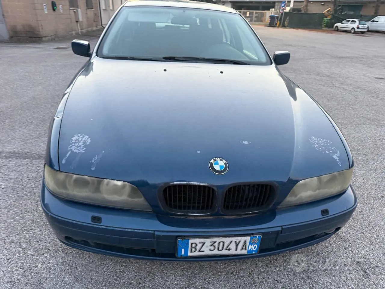 BMW 5 Series 2002 photo 2