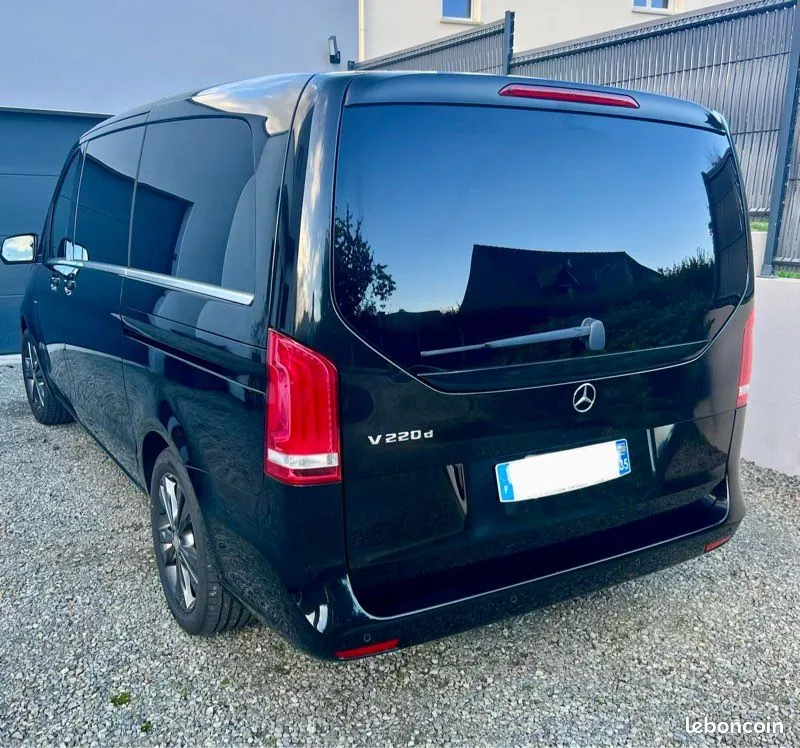 Mercedes-Benz V 2017 photo 2