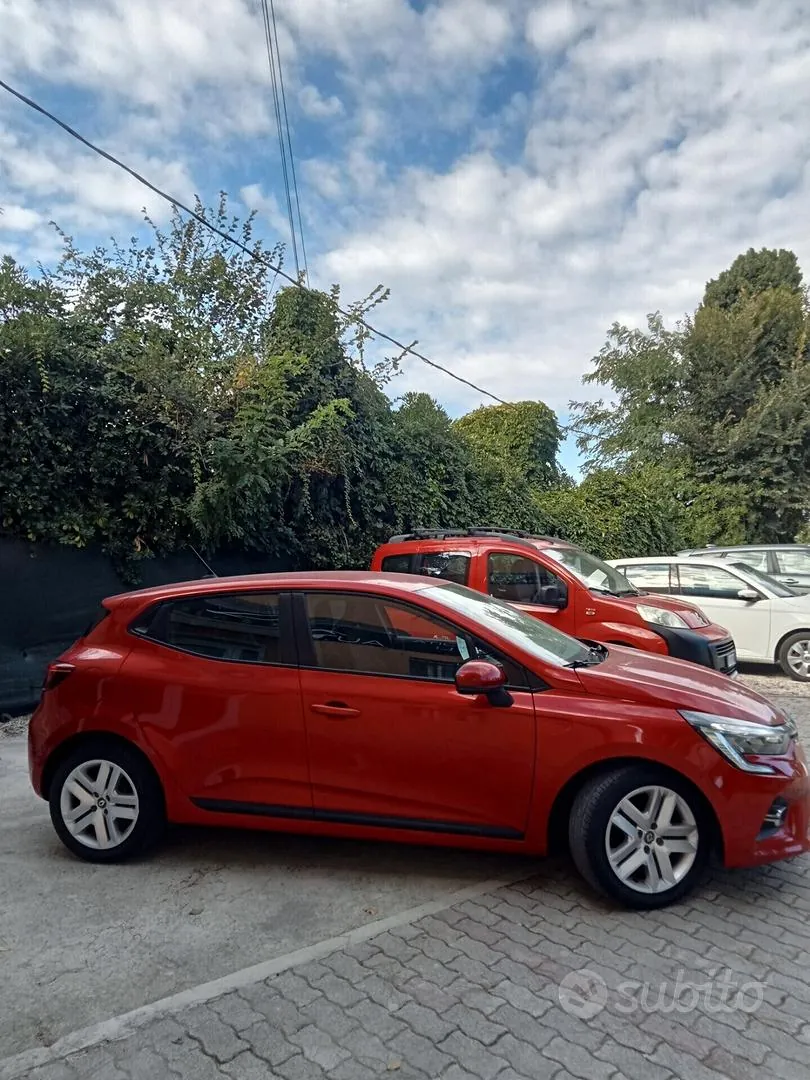 Renault Clio 2021 photo 3