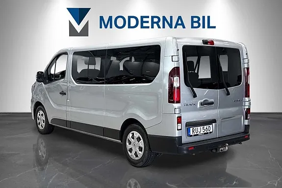 Renault Trafic 2023 photo 3