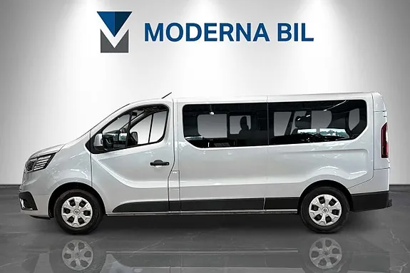 Renault Trafic 2023 photo 2