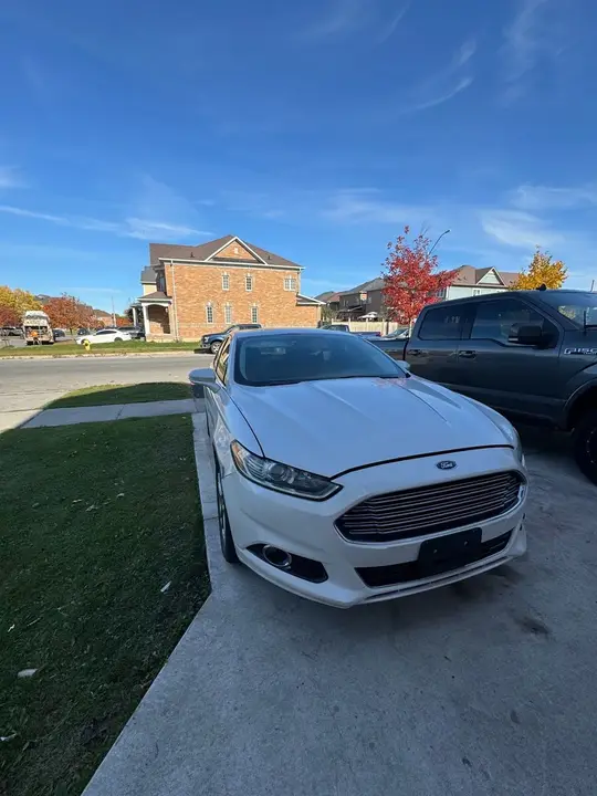 Ford Fusion 2014 photo 2