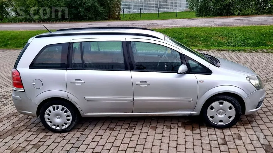 Opel Zafira 2005 photo 4