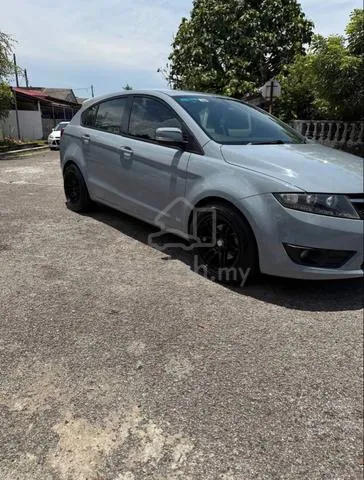 Proton Suprima S