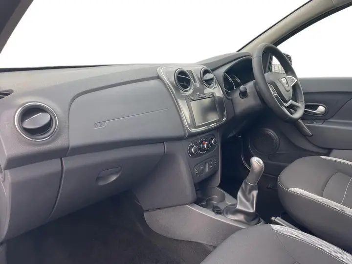 Dacia Sandero Stepway 2020 photo 2
