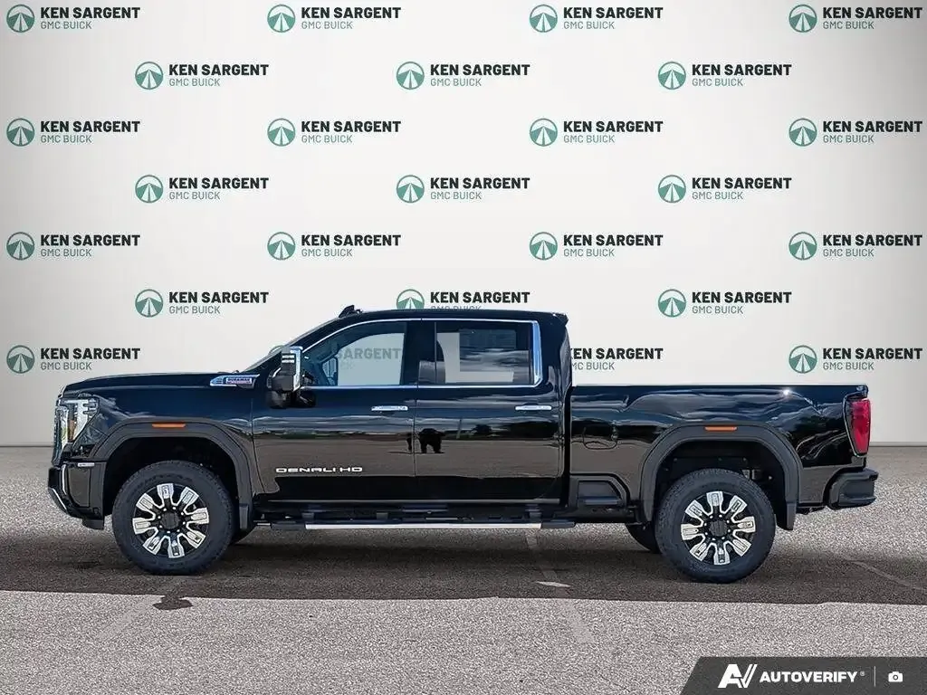 GMC Sierra 3500Hd 2026 photo 5