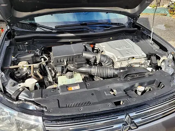 Mitsubishi Outlander 2014 photo 5