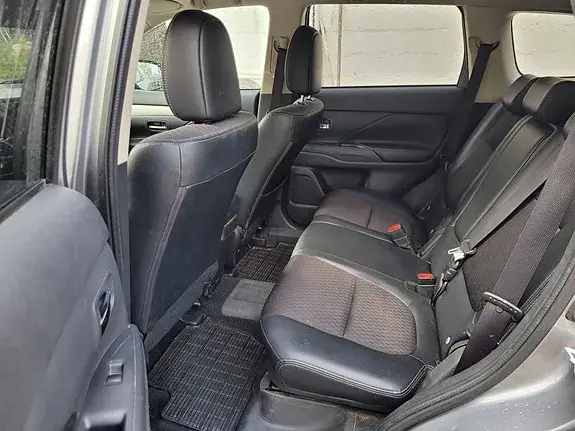 Mitsubishi Outlander 2014 photo 3