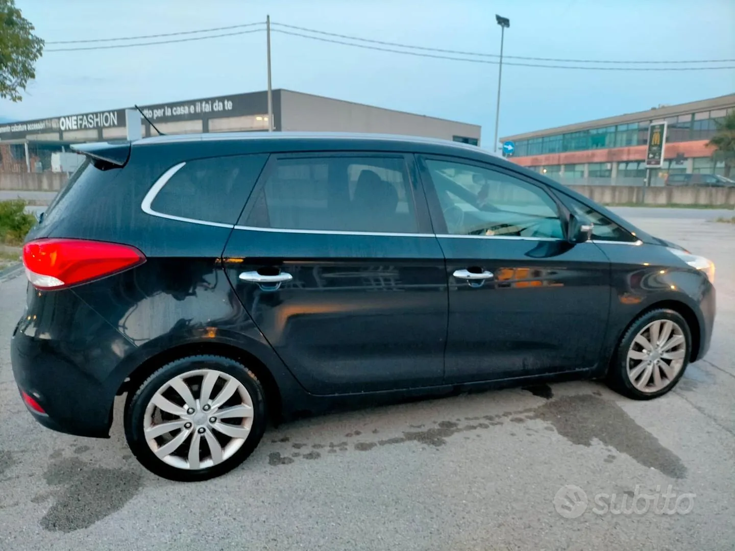 Kia Carens 2014 photo 2
