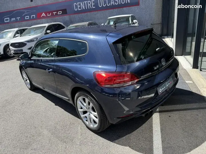 Volkswagen Scirocco 2010 photo 2