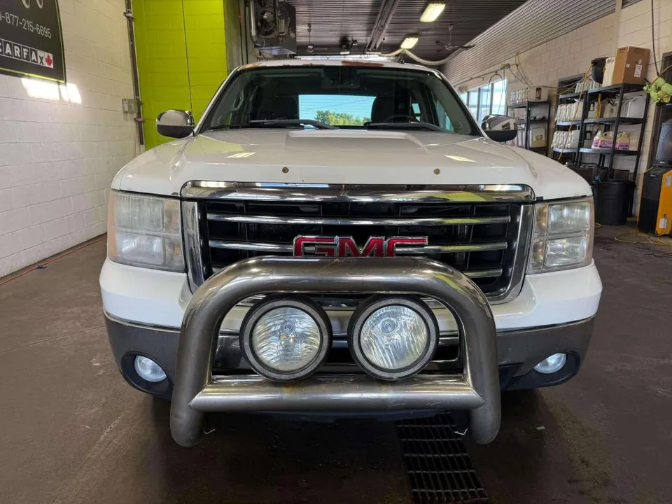 GMC Sierra 1500 2013 photo 2