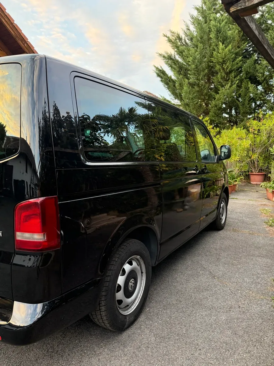 Volkswagen Multivan 2007 photo 3