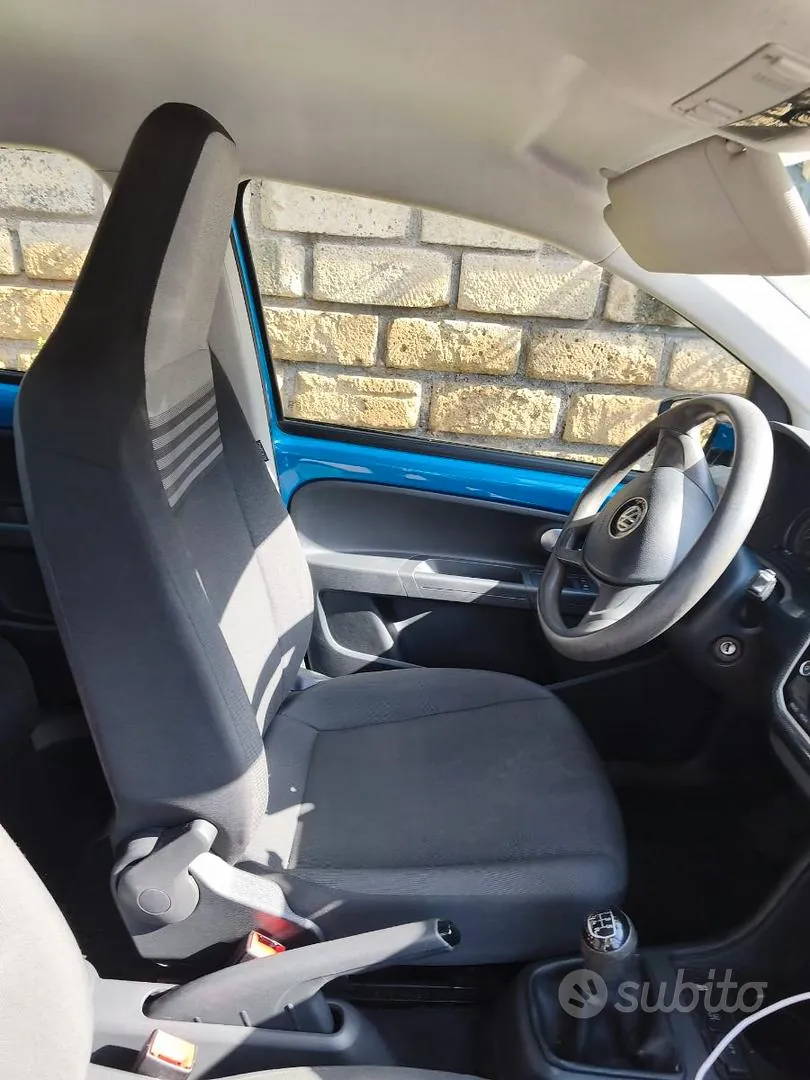 Volkswagen Up 2019 photo 3