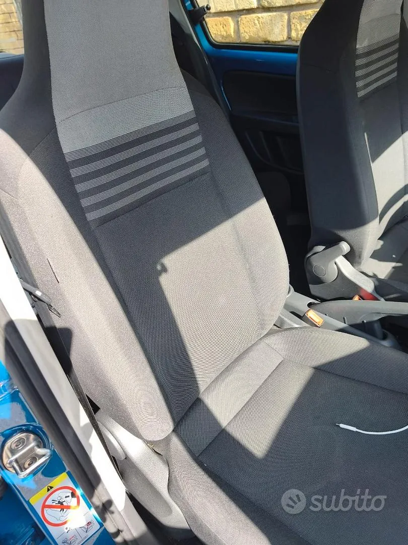 Volkswagen Up