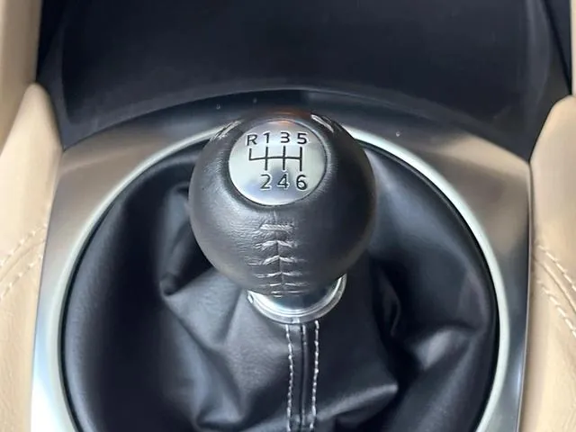 Mazda Roadster 2024 photo 3