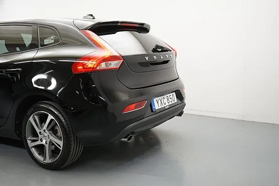 Volvo V40 2018 photo 3