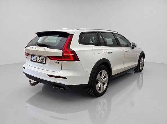 Volvo V60 Cross Country 2020 photo 5