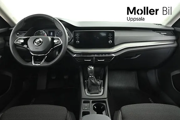 Skoda Octavia 2027 photo 5