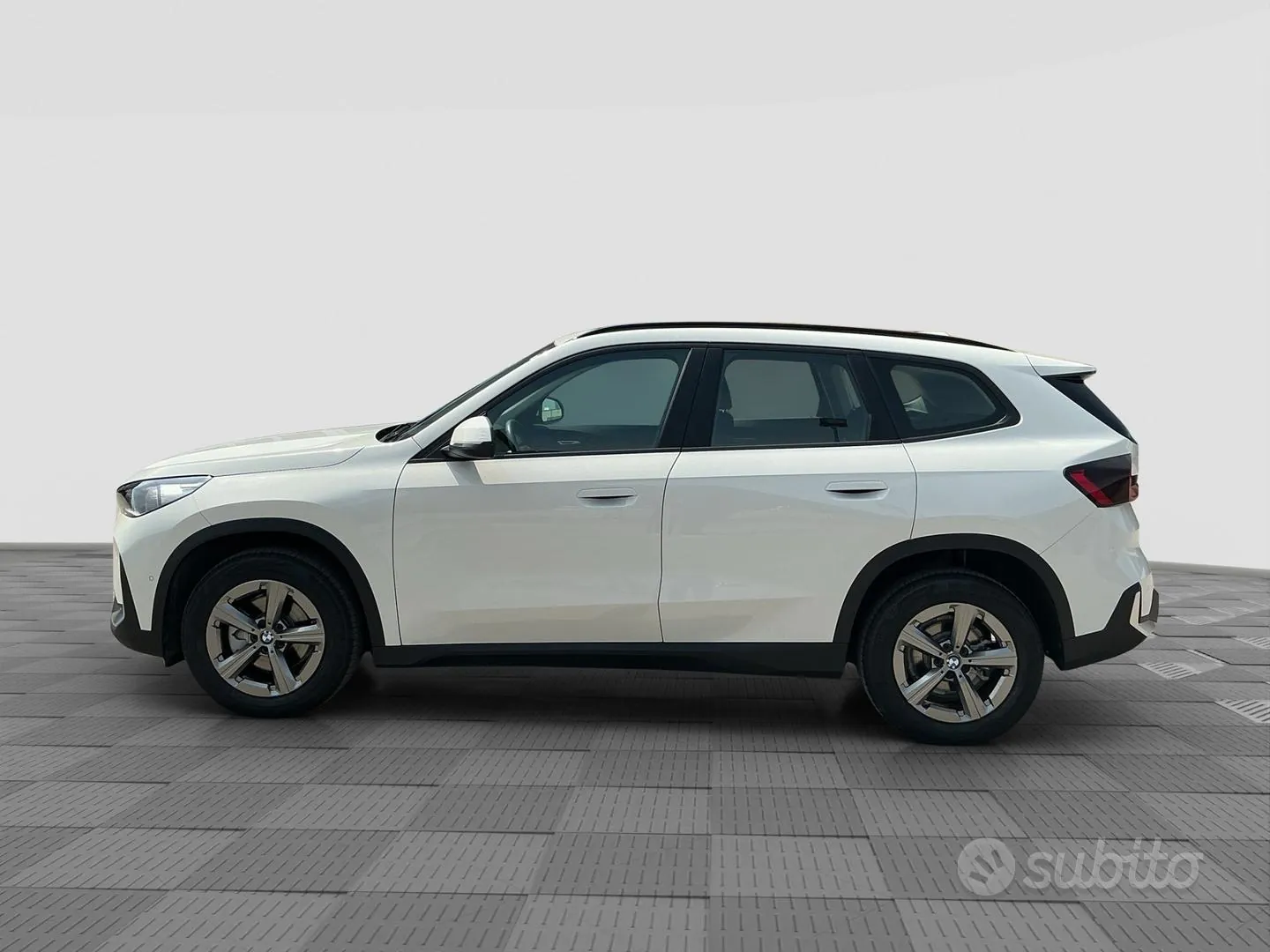 BMW X1 2023 photo 2