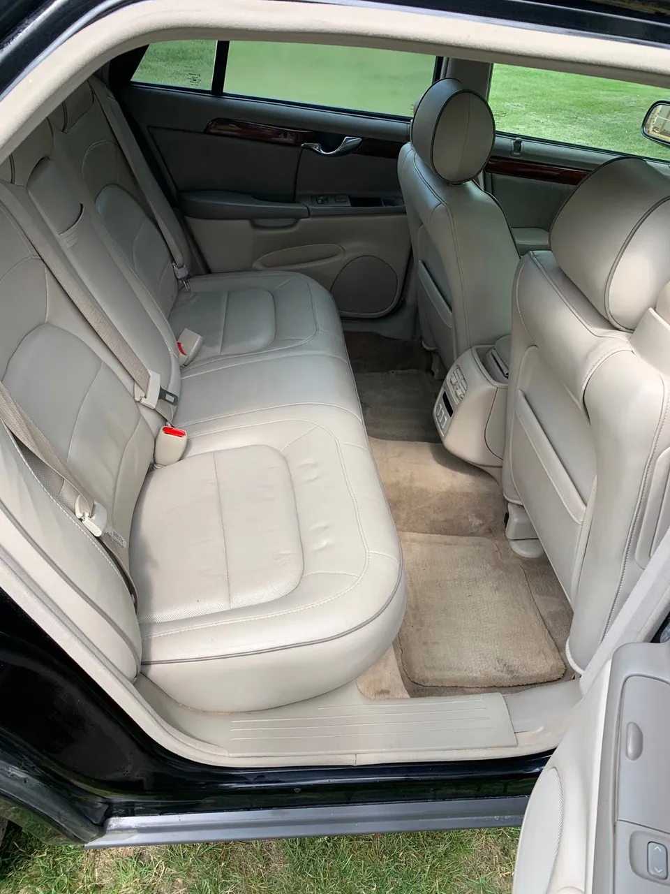 Cadillac Dts 2005 photo 4