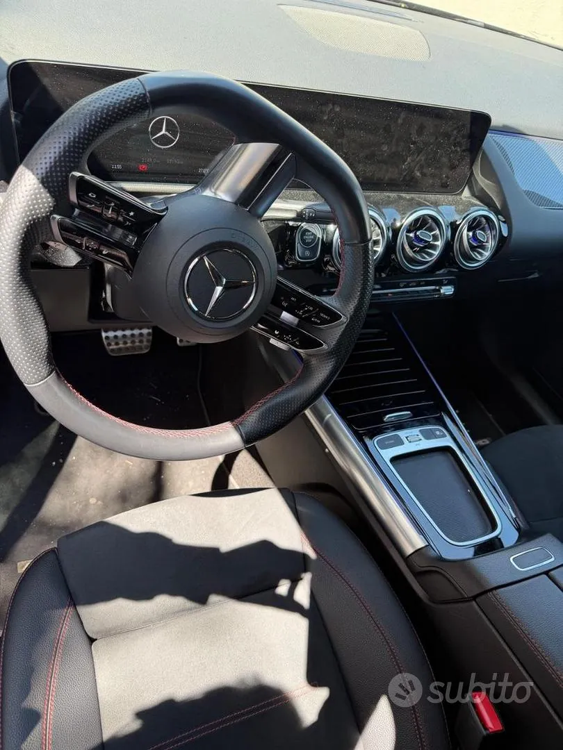 Mercedes-Benz Gla 2024 photo 5