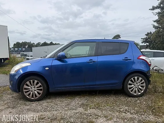 Suzuki Swift 2013 photo 3