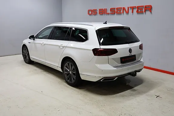 Volkswagen Passat 2021 photo 4